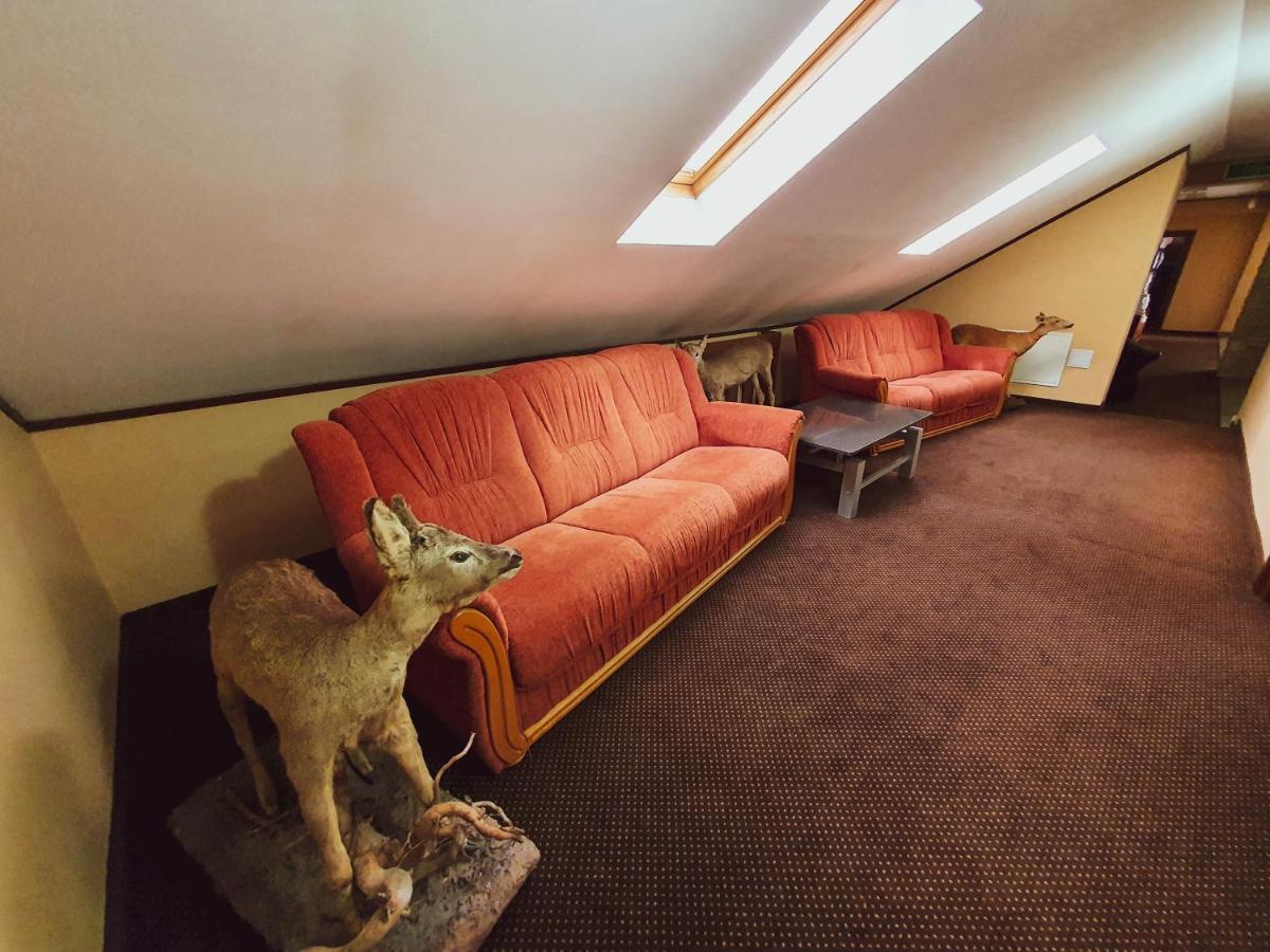 סובאטה Hotel Belvedere מראה חיצוני תמונה